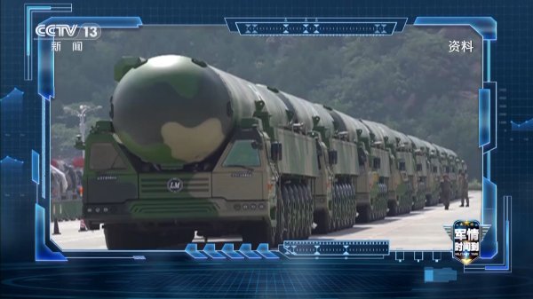 佳荣网配 再看依然震撼！回顾国庆70周年阅兵超燃现场